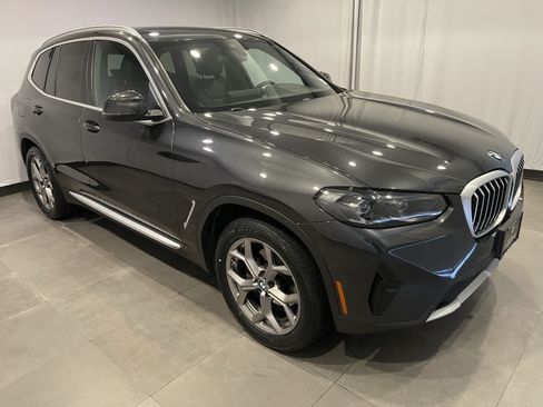 Used 2022 BMW X3 xDrive30i w/ Premium Package 2 AWD/4WD image 3