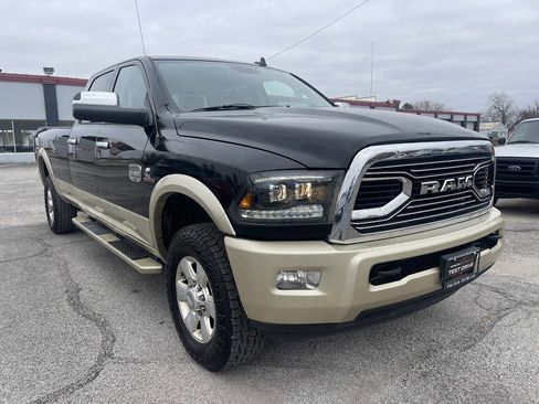 Used 2015 RAM 2500 Longhorn image 3