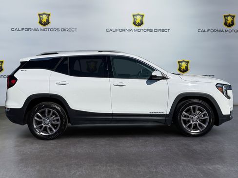 Used 2023 GMC Terrain SLT FWD image 6