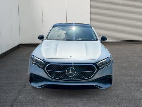 Used 2025 Mercedes-Benz E 450 4MATIC Sedan image 8