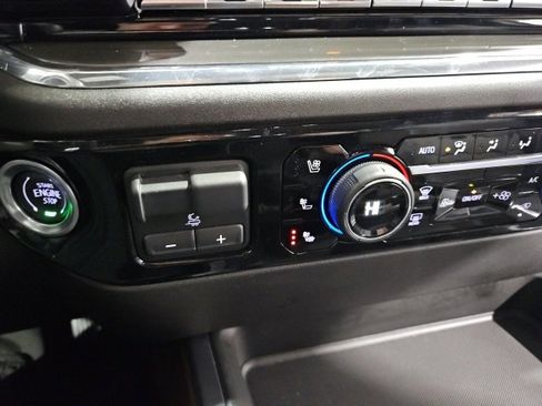 Certified 2024 Chevrolet Silverado 3500 High Country w/ High Country Premium Package image 33