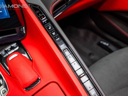 Used 2024 Chevrolet Corvette Stingray Premium Cpe w/ Z51 Performance Package RWD image 93