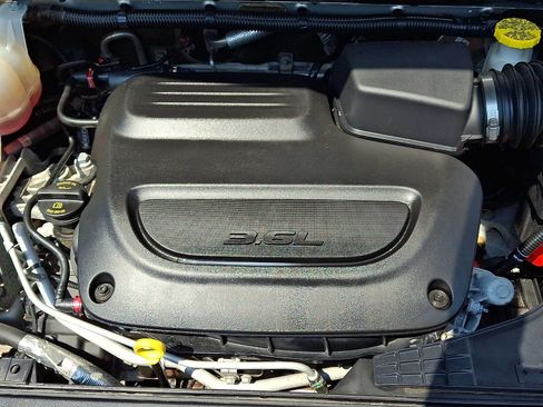 Certified 2023 Chrysler Pacifica Touring-L FWD image 31