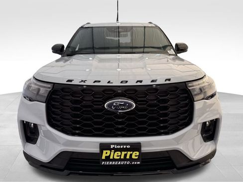 New 2026 Ford Explorer ST-Line image 8