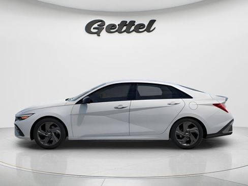 New 2026 Hyundai Elantra Sport FWD image 8