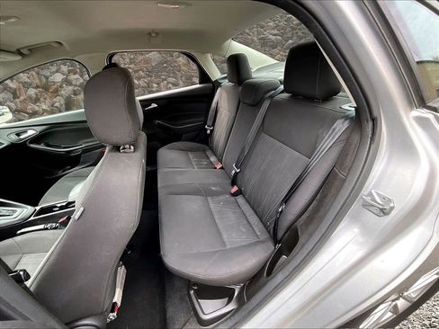 Used 2016 Ford Focus SE image 24