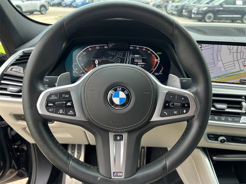 Used 2023 BMW X6 xDrive40i w/ Executive Package image 9