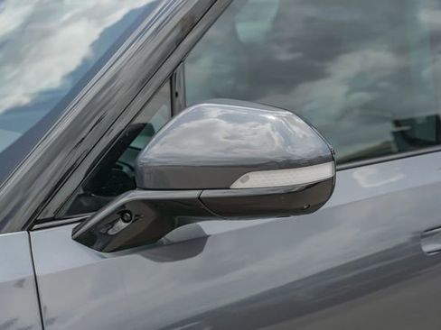 Used 2023 Rivian R1T Adventure image 54