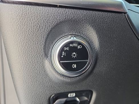 New 2026 Mercedes-Benz C 300 4MATIC Sedan image 17