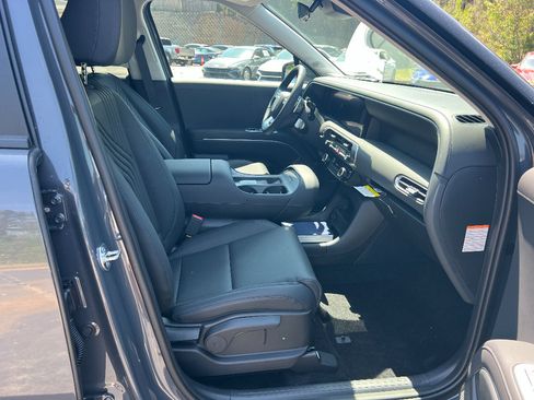 New 2026 Hyundai Palisade FWD Hybrid image 17