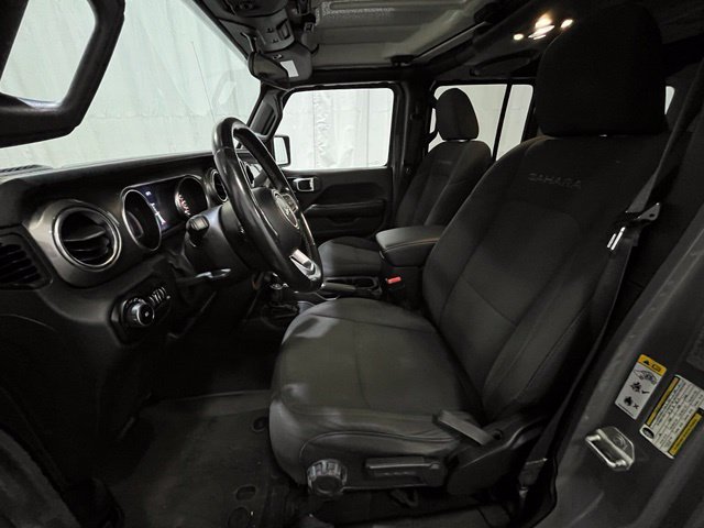 Used 2020 Jeep Wrangler Unlimited Sahara AWD/4WD image 10