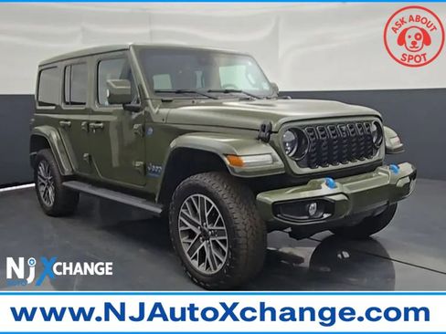Used 2024 Jeep Wrangler High Altitude AWD/4WD image 1