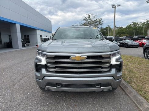 Certified 2025 Chevrolet Silverado 1500 High Country w/ Technology Package AWD/4WD image 2