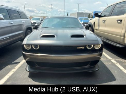 Used 2022 Dodge Challenger SRT Hellcat w/ Plus Package RWD image 8