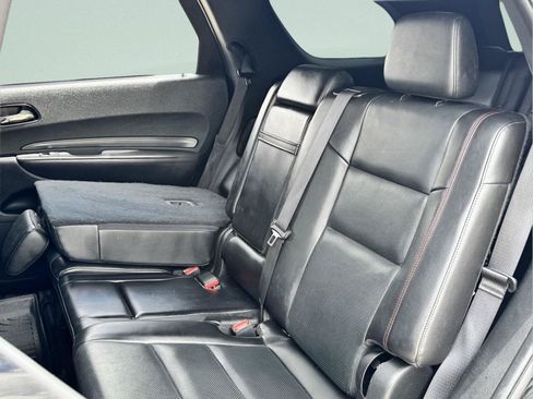 Used 2023 Dodge Durango GT RWD image 29