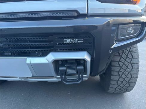 Used 2024 GMC Hummer EV 2X w/ Extreme Off-Road Package image 41