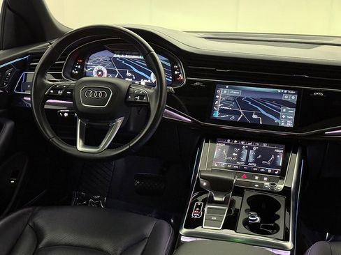 Used 2019 Audi Q8 Premium Plus w/ Premium Plus image 29