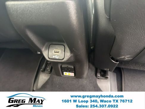 Used 2020 Jeep Renegade Limited w/ UConnect 8.4 Nav Group AWD/4WD image 26