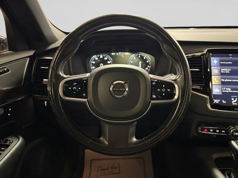 Used 2018 Volvo XC90 T5 Momentum w/ Convenience Package AWD/4WD image 18