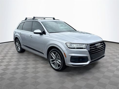 Used 2018 Audi Q7 3.0T Prestige image 4