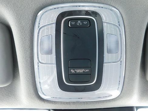 Used 2025 Hyundai Elantra Sport w/ Cargo Package image 23