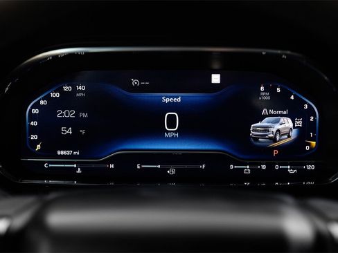 Used 2022 Chevrolet Suburban Premier image 15