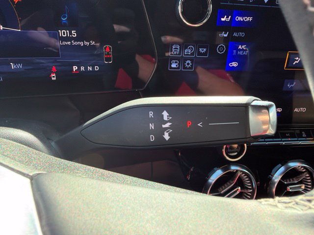 Certified 2024 Chevrolet Blazer EV LT AWD/4WD image 22