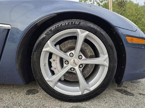 Used 2011 Chevrolet Corvette Grand Sport w/ Preferred Equipment Group image 21