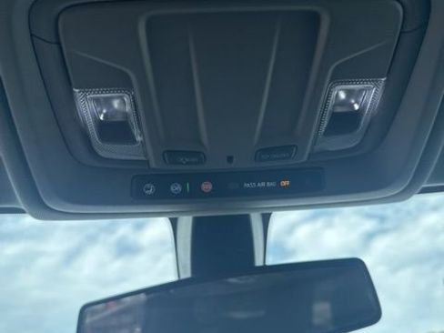 Used 2020 Chevrolet Silverado 1500 LT w/ All-Star Edition image 23