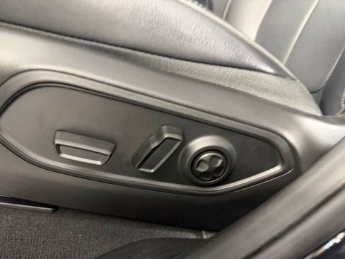 Used 2025 Jeep Grand Cherokee L Overland w/ Trailer Tow Package image 25