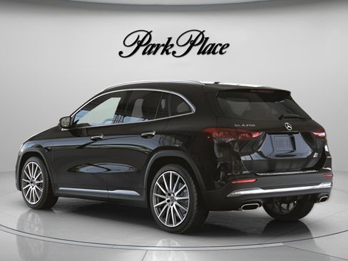 Used 2022 Mercedes-Benz GLA 250 image 13