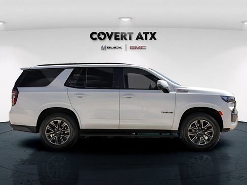 Used 2022 Chevrolet Tahoe Z71 w/ Luxury Package AWD/4WD image 8