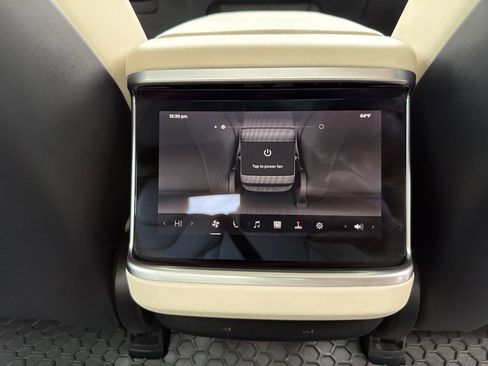 Used 2022 Tesla Model S Plaid AWD/4WD image 27