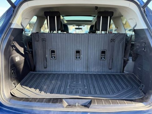 Used 2022 Subaru Ascent Limited w/ Technology Package image 11