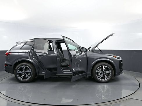New 2027 Audi Q6 e-tron Premium AWD/4WD image 29