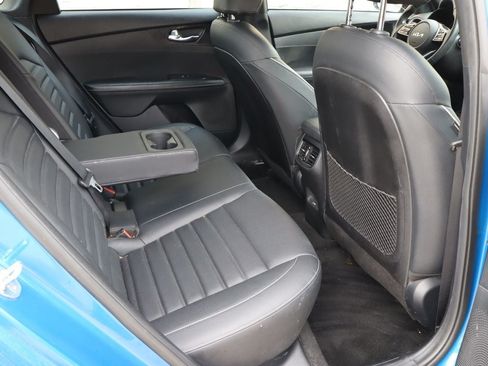 Used 2022 Kia Forte GT-Line w/ GT-Line Premium Package FWD image 17