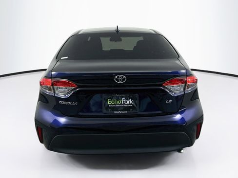Used 2024 Toyota Corolla LE FWD image 7