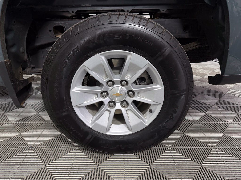 Used 2025 Chevrolet Silverado 1500 LT RWD image 11