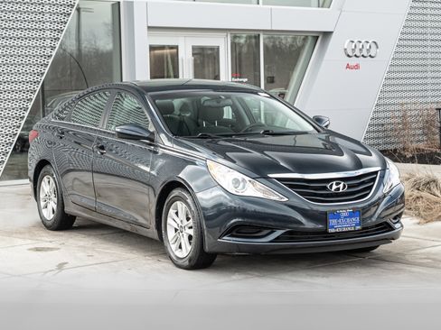 Used 2012 Hyundai Sonata GLS w/ Popular Equipment Pkg image 2