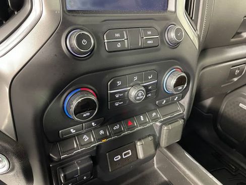 Used 2019 Chevrolet Silverado 1500 RST AWD/4WD image 8
