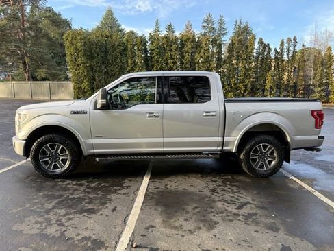 Used 2016 Ford F150 Lariat w/ Equipment Group 502A Luxury image 7
