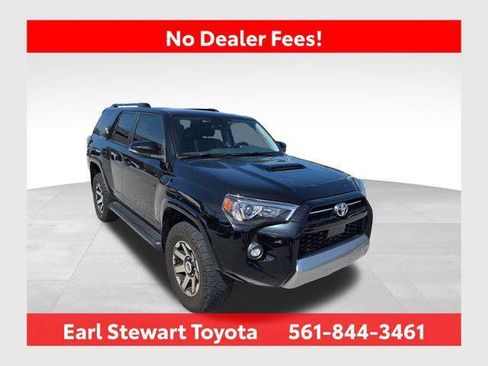 Certified 2023 Toyota 4Runner TRD Off-Road Premium w/ Moonroof Package AWD/4WD image 1