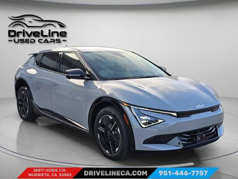 Used 2025 Kia EV6 Wind image 5