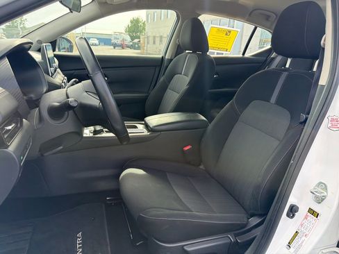 Used 2022 Nissan Sentra SV FWD image 18