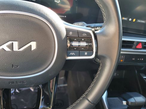 Certified 2024 Kia Sorento S image 26