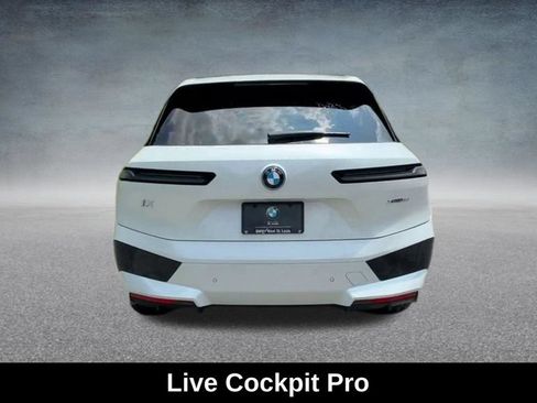 Used 2024 BMW iX xDrive50 w/ Sport Package AWD/4WD image 23