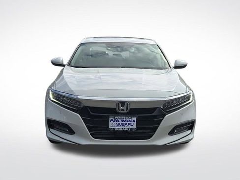 Used 2018 Honda Accord Touring image 4