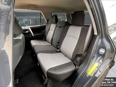 Used 2024 Toyota 4Runner SR5 AWD/4WD image 22