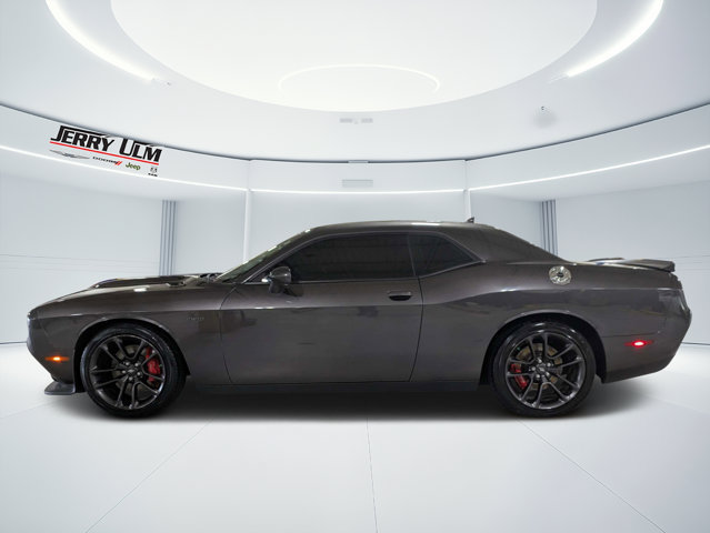 Certified 2023 Dodge Challenger R/T w/ Plus Package RWD image 6