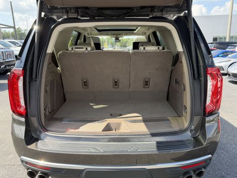 Used 2021 GMC Yukon Denali w/ Denali Ultimate Package AWD/4WD image 52